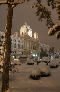 NHM vienna on the snow
