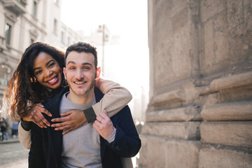 Two lovers in the city