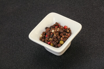 Peppercorn heap in the bowl