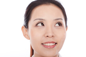 Obraz premium Young pretty woman portrait close-up on face 