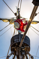 Segelschiff Ausguck im Sonnenlicht