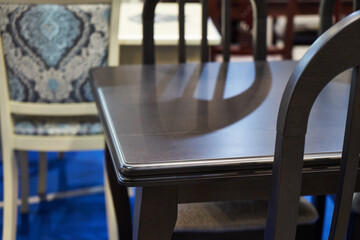 Image of a dinner table.