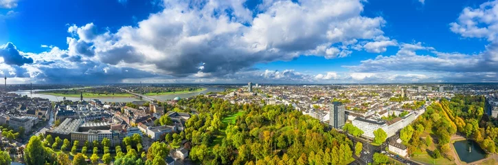 Düsseldorf die grüne Stadt © shokokoart