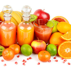 Citrus vitamin juice, healthy drink with fresh fruits, lime, grapefruit, orange, tangerine.