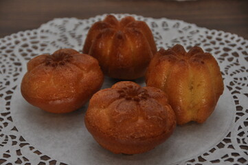 Mini Bundt Cakes