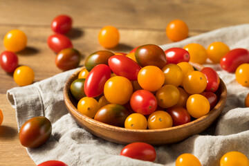 Raw Organic Heirloom Cherry Tomatoes