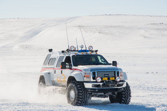 Modified 4x4 Ford F350 on big tires from Iceland search and rescue team