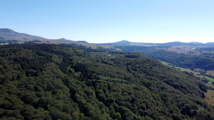 lacs et volcans d'Auvergne autour du puy de Sancy