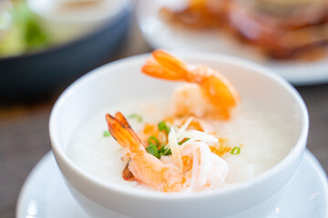 hot shrimp porridge for breakfast