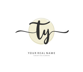 Obraz premium TY Initial letter handwriting and signature logo. A concept handwriting initial logo with template element.