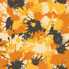 Obraz premium Hand drawn camouflage texture. Blots yellow camo seamless pattern of paint splashes spots. Vector creative design. Urban color ink grunge background. Template for printing on fabric, wallpaper