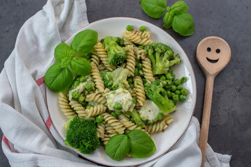 home made healthy one pot pasta with vegetables