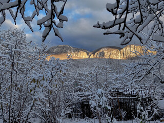 Crimean peninsula. The first snow fell in the mountainous Crimea.