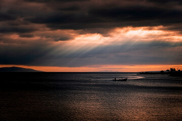 Obraz premium sunset over the sea