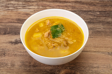 Pea soup with smoked meat