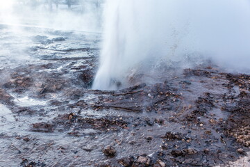 Breakthrough of a heating main with hot water in underground communications.