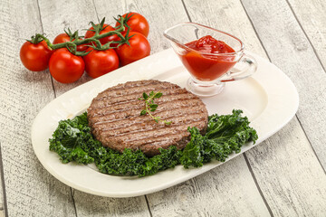 Grilled beef cutlet for burger