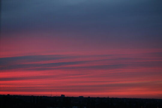 Sky, Sunset, Clouds, Red, Orange, London © FC Art