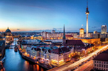 Fototapeta premium Berlin Blue Hour Panorama