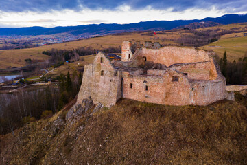 Fototapeta premium View of medieval Czorsztyn castle. Poland