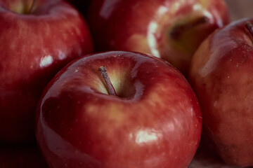 Fototapeta na wymiar Bright red apples