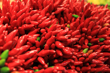 Small italian red chili peppers
