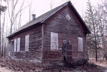 Obraz premium old abandoned house