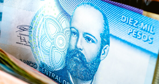Peso Chileno ( CLP ), moeda do Chile. Nota de dez mil pesos ( Diez mil pesos ) chilenos em close-up.