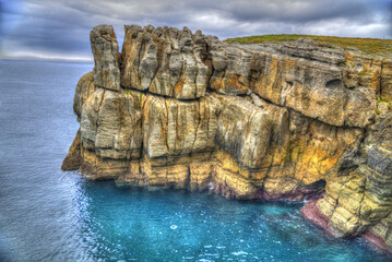 Espectacular hdr de una toma fotografica del mar