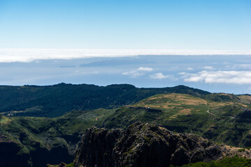 Pico do Areeiro, view on neighbouring Islands in the distance