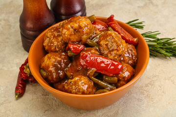 Meat ball in tomato sauce