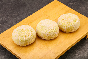 Raw potato zrazy for cooking