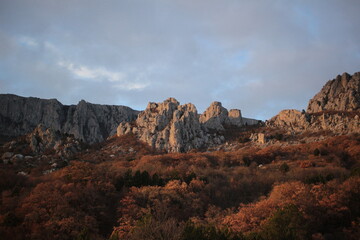 Obraz premium sunset in the mountains