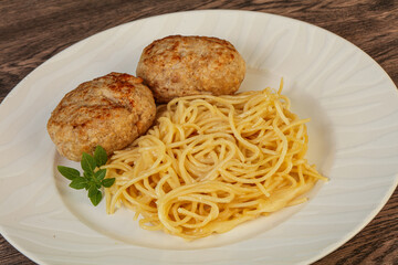Spaghetti with homemade chicken cutlet