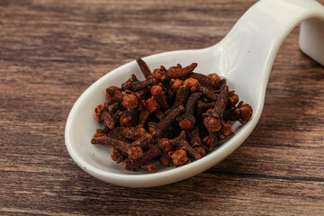 Aroma cuisine - dry clove seeds