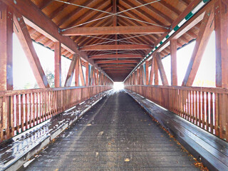 Überdachte Pionierbrückerücke im Winter