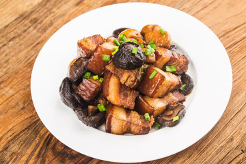 Chinese Food: Braised Pork with Chestnut and Mushroom