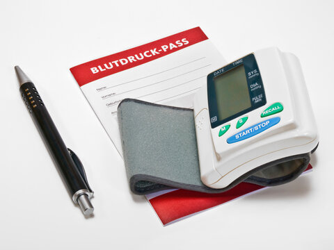 Blutdruck kontrollieren