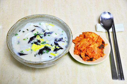 Korean national holiday food