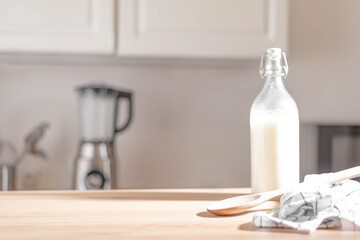 Table de cuisine pour faire de la pâtisserie 
