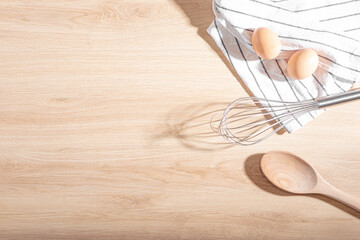 Table de cuisine pour faire de la pâtisserie 