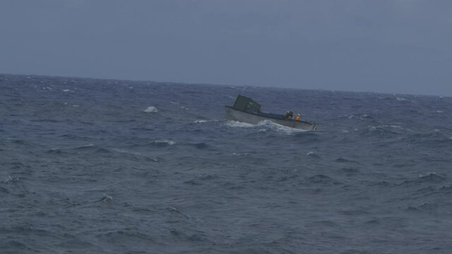 Transportation of packed containers from Pitcairn Island to New Zealand