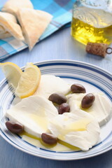 Mozzarella cheese with Kalamata olives and lemon