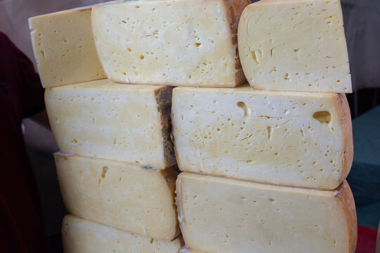  Delicious gourmet cuts of kashkaval or kasseri  cheese for sale