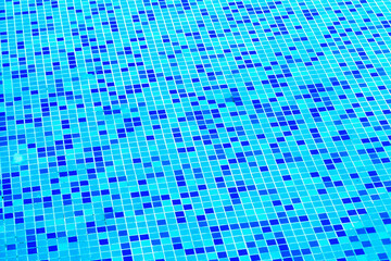 Obraz premium Mosaic in the pool as textured background