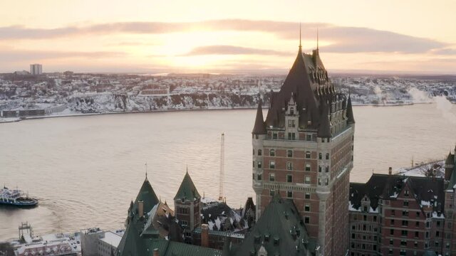 Flying nearby the Chateau Frontenac during a stunning sunrise. Winter in Quebec City is phenomenal, have a look.