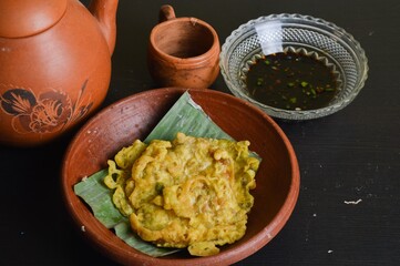Tempeh mendoan originates from the city of Purwokerto in Central Java, Indonesia. Most people...