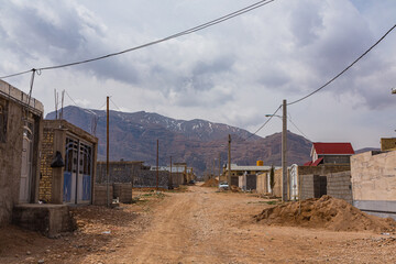 Fototapeta na wymiar イラン　シーラーズ近郊の村 