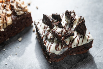 Delicious brownies with oreo and peanut topping
