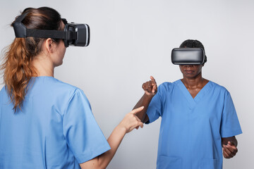Doctors with VR simulation medical technology